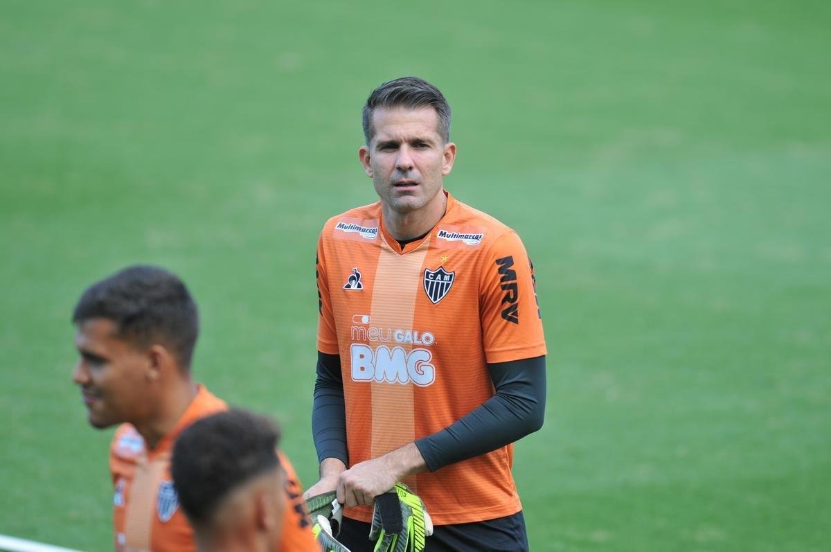 Fotos do treino do Atltico nesta quarta-feira na Cidade do Galo. Time dirigido por James Freitas se prepara para o clssico de sbado, s 19h, no Mineiro, pelo Mineiro
