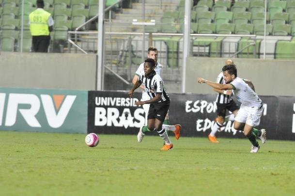 Imagens do clssico de ida da semifinal do Mineiro, entre Atltico e Amrica, no Independncia