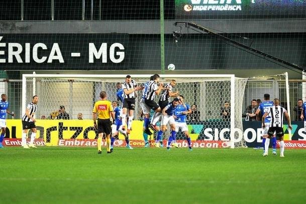 Torcida do Cruzeiro compareceu ao Independncia