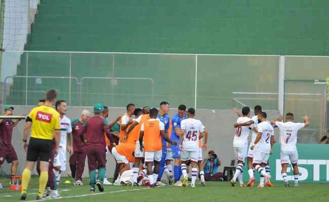 Fluminense marcou sobre o Amrica com Cano, John Kennedy e Lel