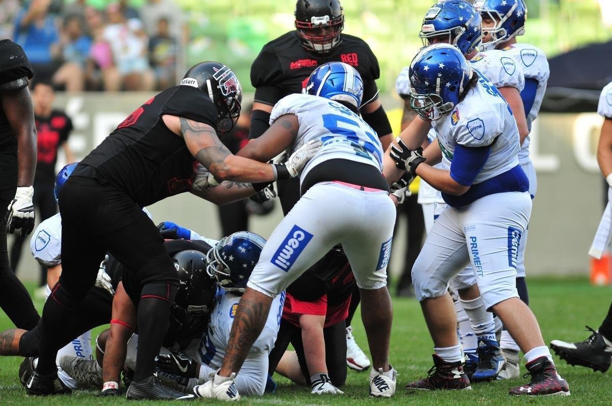 Cruzeiro venceu Espectros por 30 a 13, no Brasil Bowl, no Independncia, e se sagrou campeo