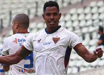 Matheus Jussa e David Corrêa marcaram os gols do Fortaleza