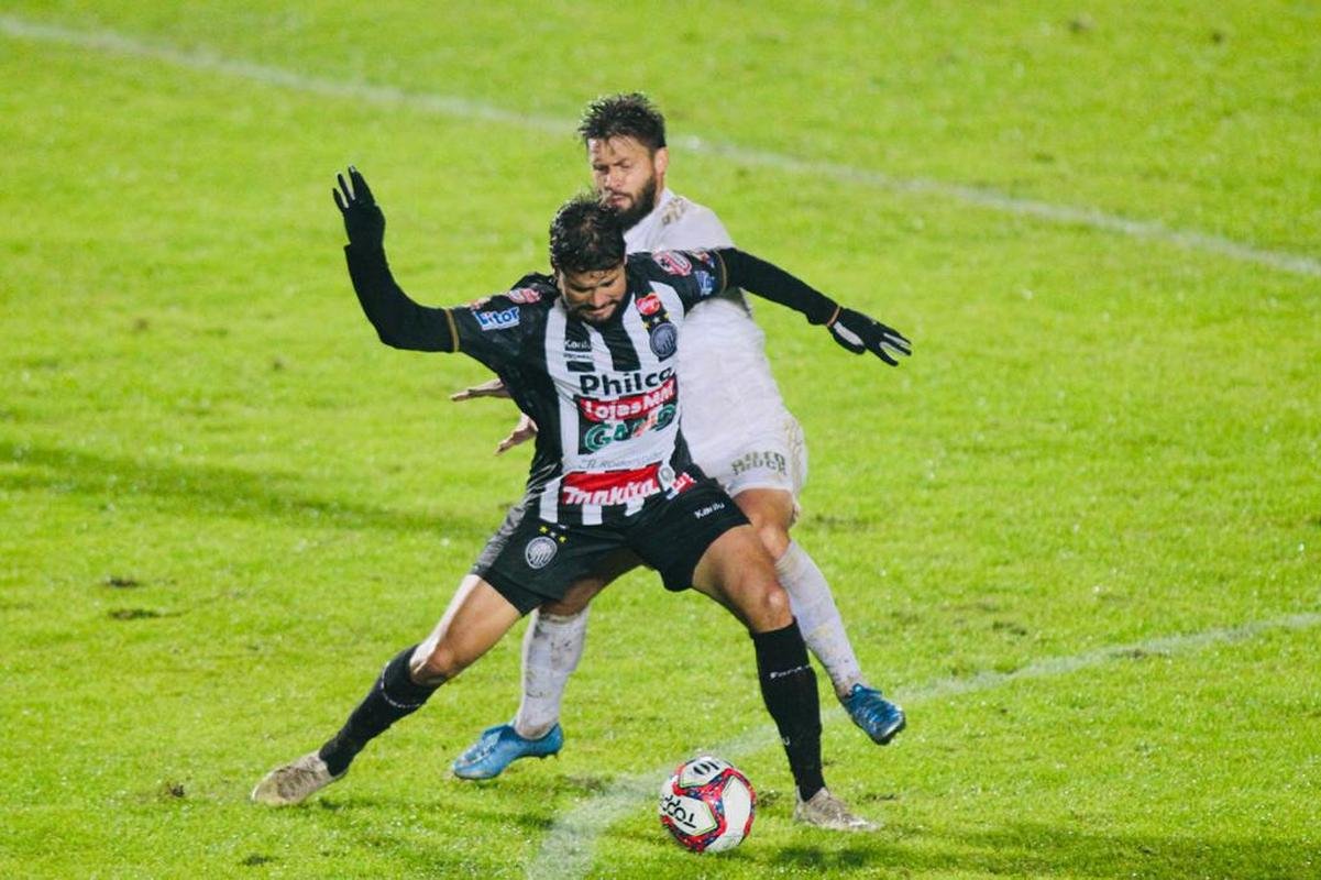 Operrio conseguiu vitria por 2 a 1 e reconduziu Cruzeiro ao Z4 da Srie B