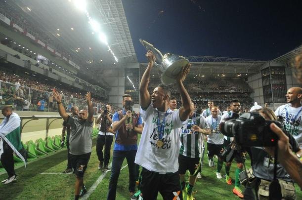 Festa do Amrica e da torcida no Independncia com o bi da Srie B em 2017