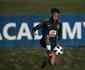 'Neymar est evoluindo acima do esperado', diz preparador fsico da Seleo