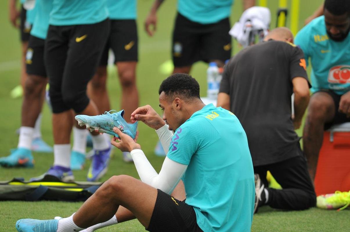 Seleo Brasileira concluiu na Toca da Raposa II, CT do Cruzeiro, em BH, a preparao para enfrentar o Paraguai no Mineiro pelas Eliminatrias da Copa do Mundo do Catar