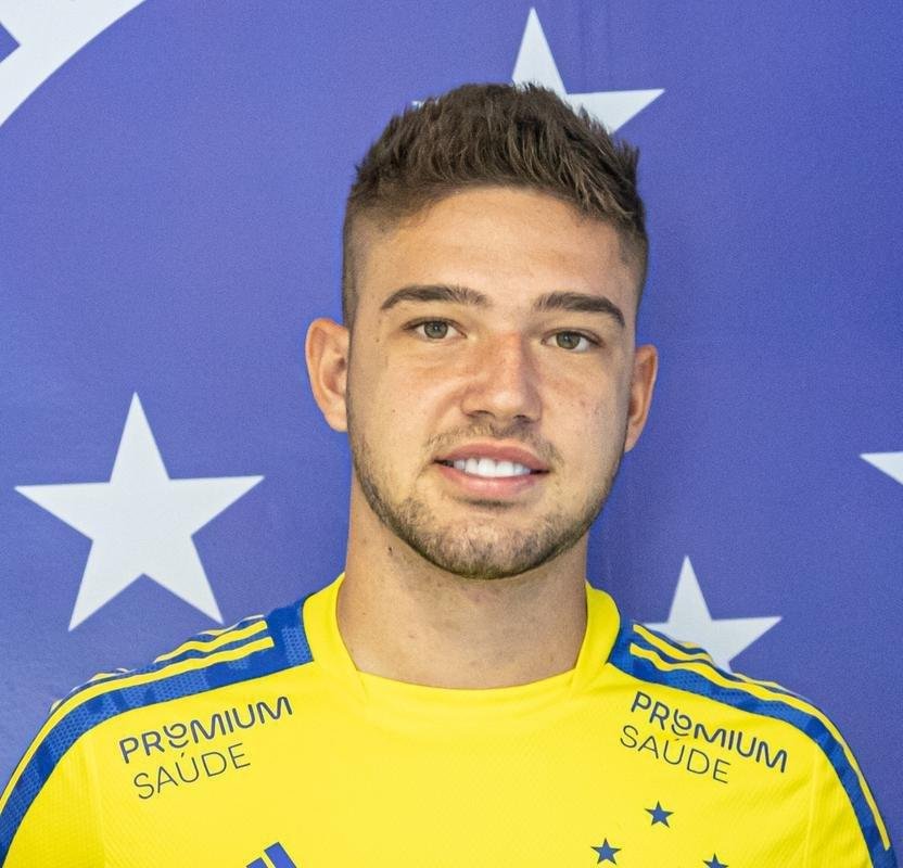 Guilherme Bissoli, atacante