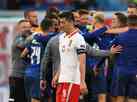 Lewandowski passa em branco, e Polônia perde para Eslováquia na Eurocopa