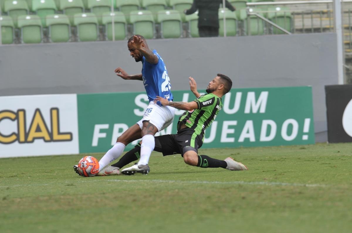 Confira fotos da partida pela semifinal do Campeonato Mineiro