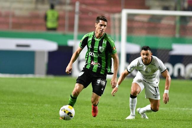 Fotos do jogo entre Amrica e Corinthians