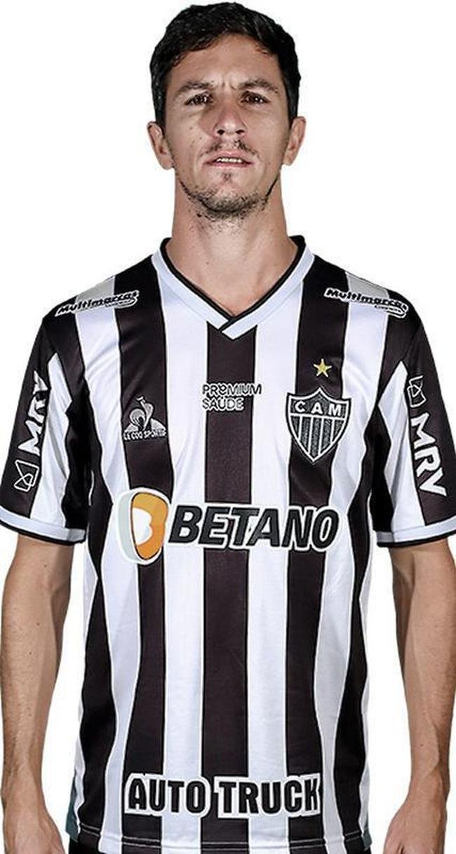 24 - Nacho Fernández (meio-campista)