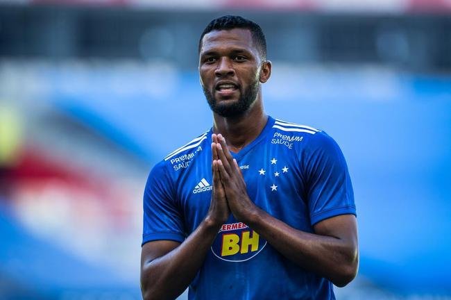 Thiago, atacante - 4 jogos na temporada