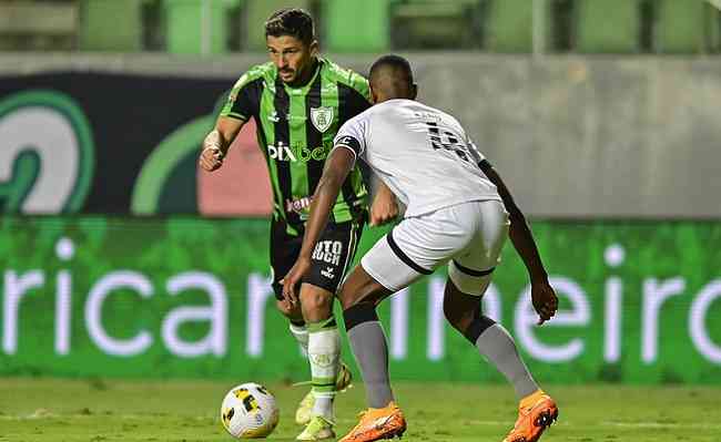 América e Botafogo terão mudanças nas escalações