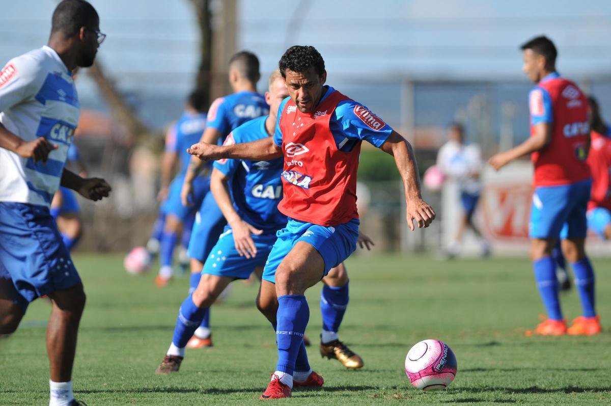 Atacante Fred, um dos seis reforos j anunciados (Alexandre Guzanshe/EM D.A Press)