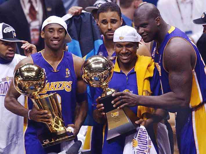 O último troféu da 'dinastia' veio em 2002, sobre o New Jersey Nets