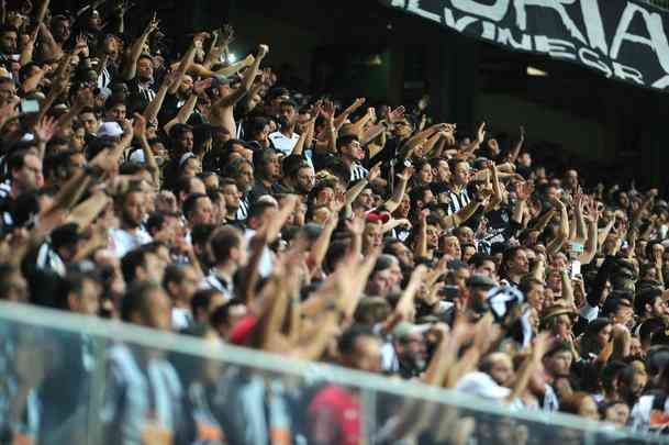 Fotos da torcida do Atltico, no Independncia, durante partida contra o Botafogo pela Sul-Americana