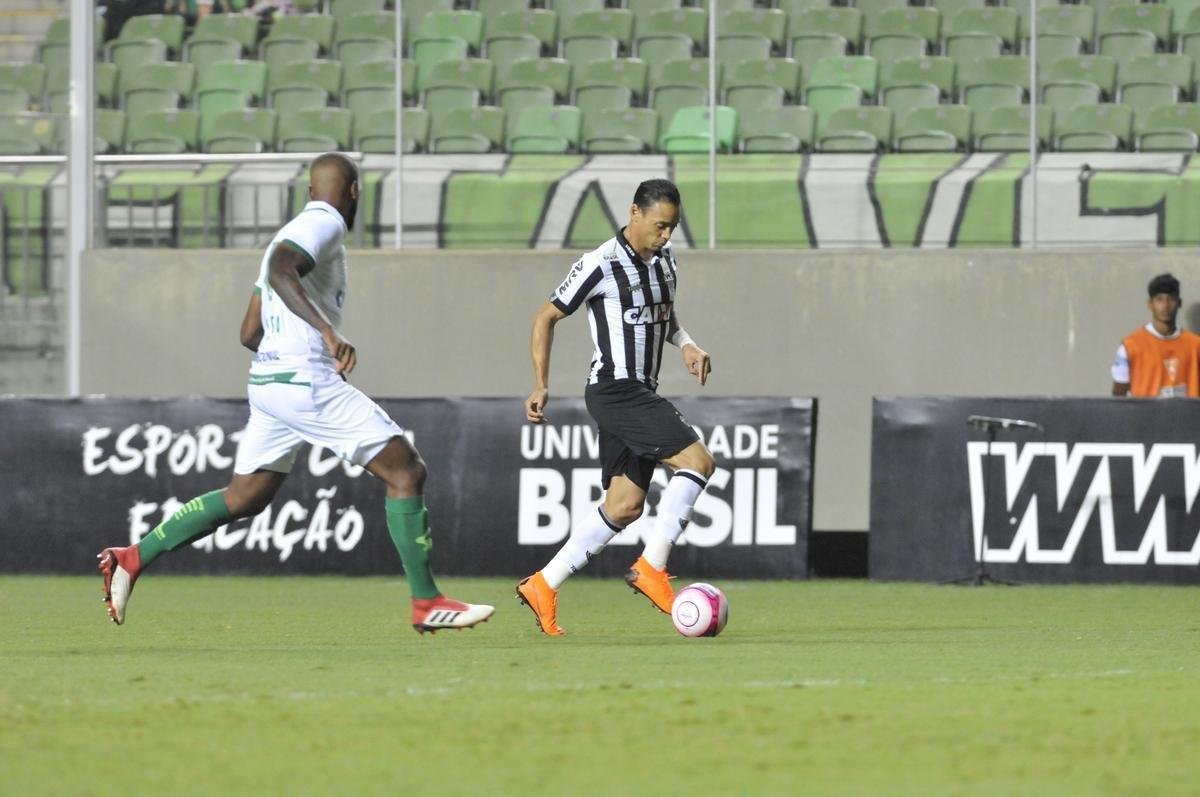 Imagens do clssico de ida da semifinal do Mineiro, entre Atltico e Amrica, no Independncia