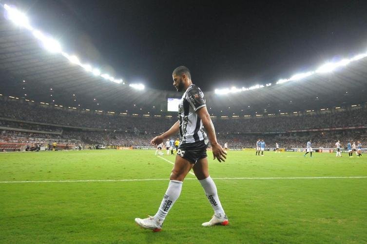 Fotos do jogo entre Atltico e Grmio, no Mineiro, em BH, pela 19 rodada do Campeonato Brasileiro