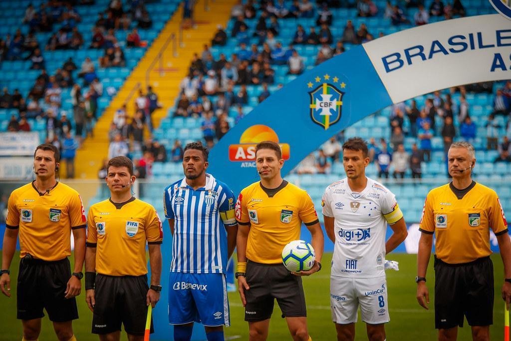 Fotos de Ava 2 x 2 Cruzeiro