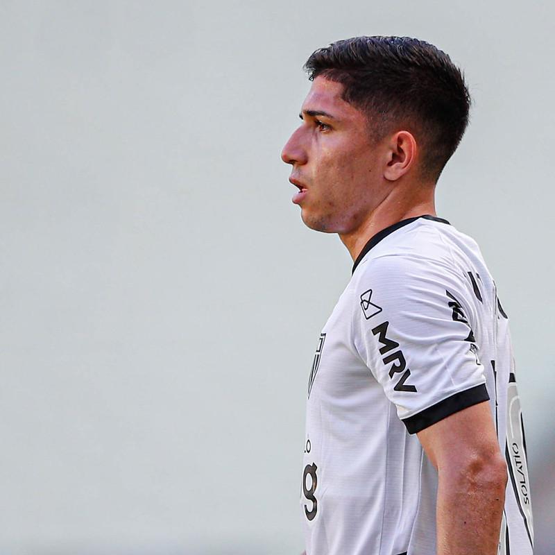 Jefferson Savarino - Atacante sofreu uma pancada na coxa durante o empate por 2 a 2 com o Ceará, nesse domingo, e é dúvida para a partida contra o Botafogo. Iniciou tratamento intensivo na Cidade do Galo para ficar à disposição.
