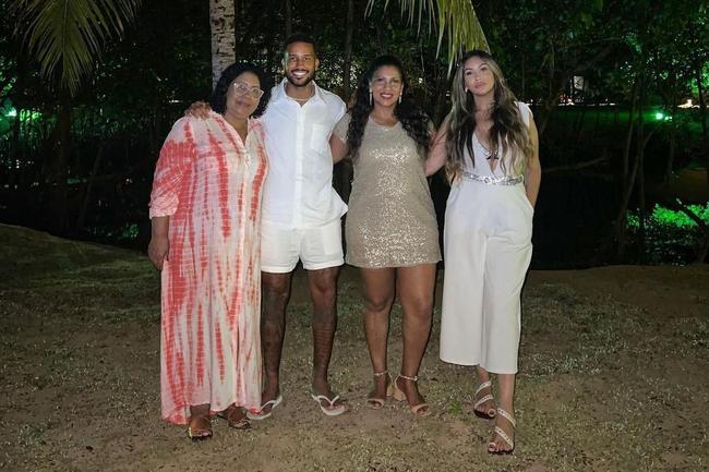 Jair com a família