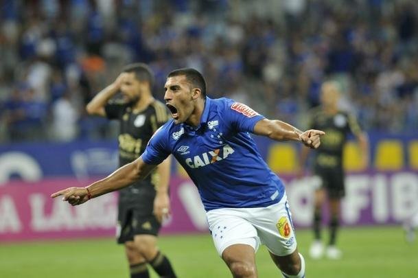 Partida no Mineiro foi vlida pela 29 rodada do Campeonato Brasileiro