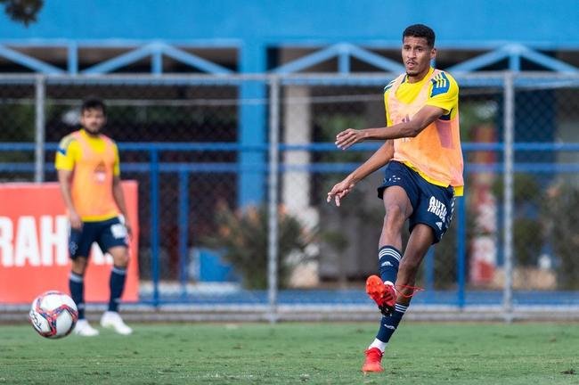 Fotos do treino do Cruzeiro desta segunda-feira (9/8)
