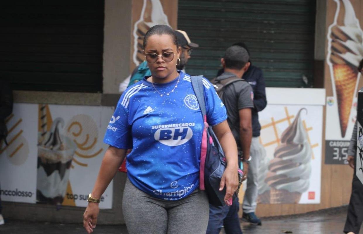 Na manh seguinte ao acesso do Cruzeiro, Belo Horizonte amanheceu 