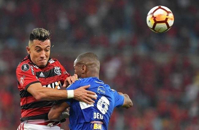 Fotos da vit�ria do Cruzeiro sobre o Flamengo por 2 a 0, nesta quarta-feira, no Maracan�. Gols de Arrascaeta e Thiago Neves garantiram ao time celeste vantagem nas oitavas de final da Copa Libertadores