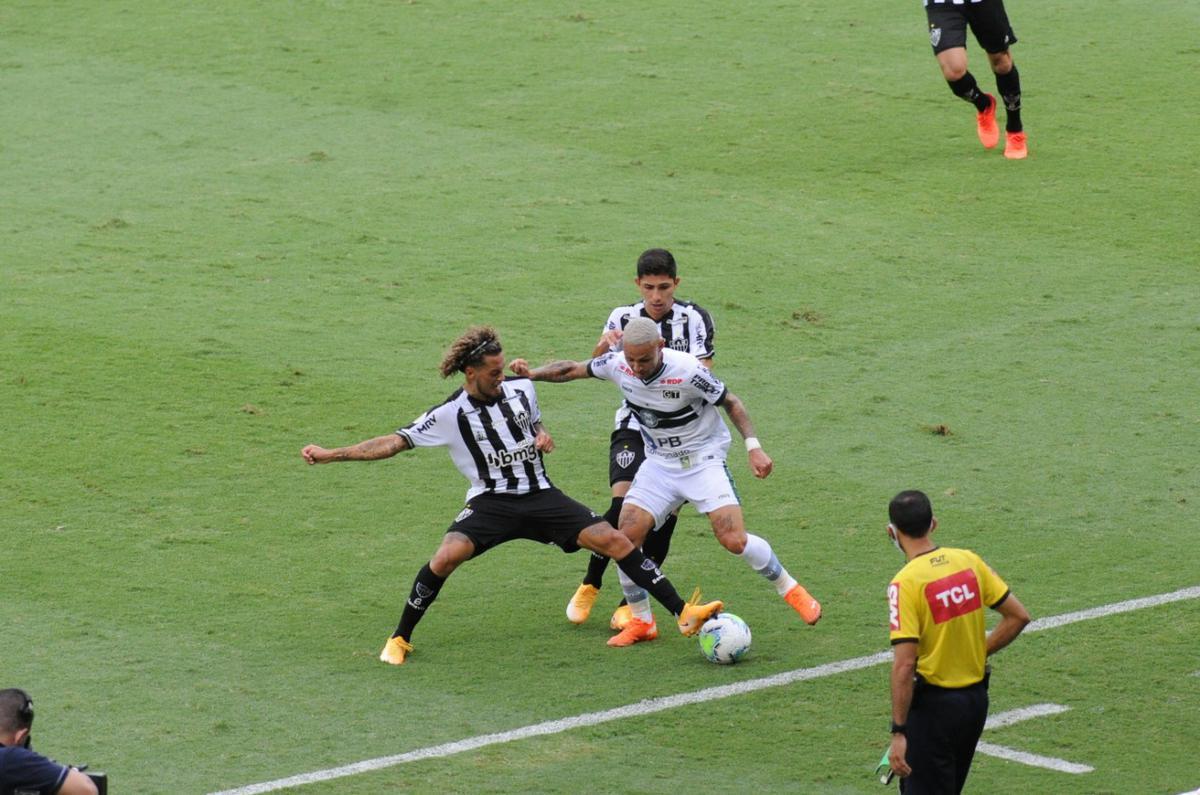 Imagens do jogo entre Atlético e Coritiba, pela 27ª rodada da Série A do Campeonato Brasileiro, no Mineirão