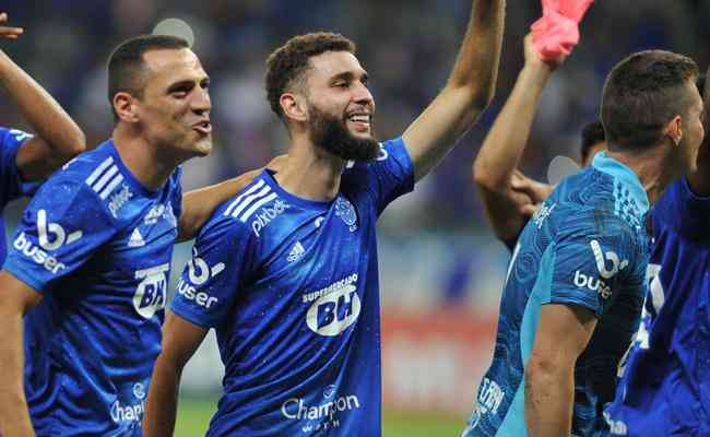 Cruzeiro est garantido na final do Campeonato Mineiro