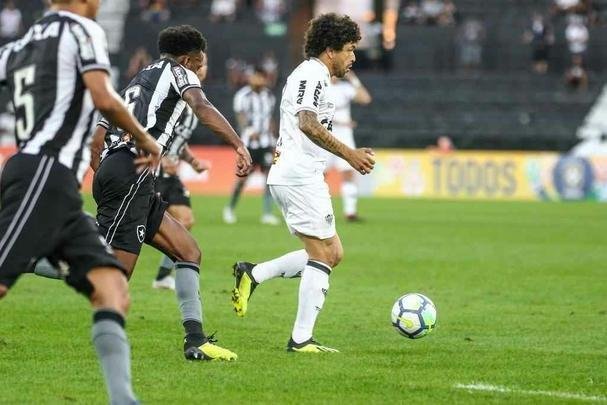 Veja as imagens do jogo entre Botafogo x Atlético, realizado no estádio Nilton Santos, no Rio de Janeiro