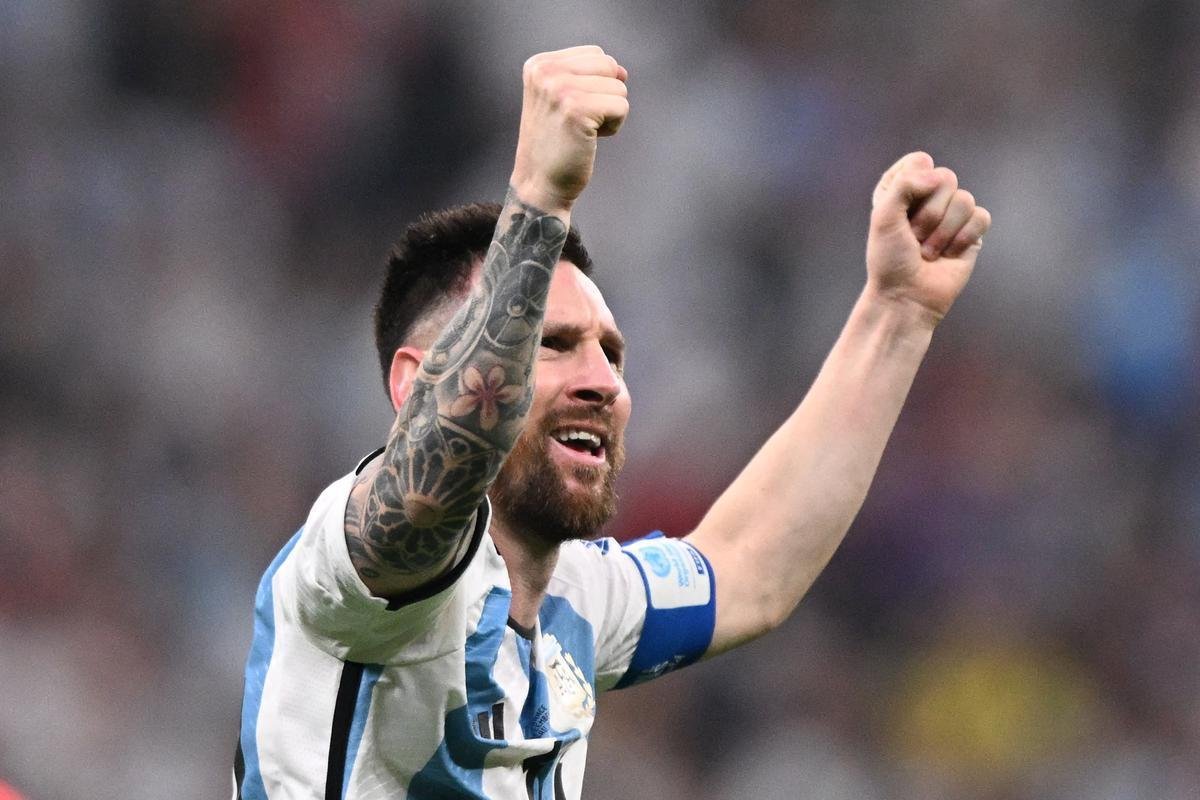Na prorrogao, Messi fez mais um e recolocou a Argentina na frente da Frana: 3 a 2