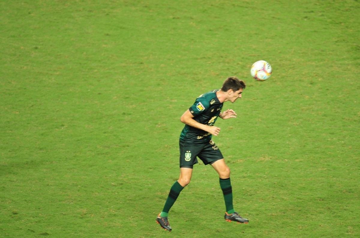 Amrica e Botafogo-SP se enfrentaram no Independncia, pela 35 rodada da Srie B