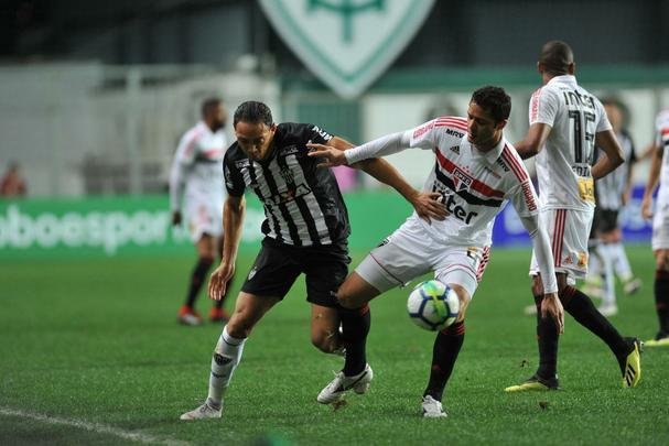 Fotos da partida entre Atltico e So Paulo, no Independncia