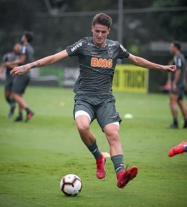 Jogadores do Atltico treinaram nesta tera-feira, vspera do jogo com o Defensor