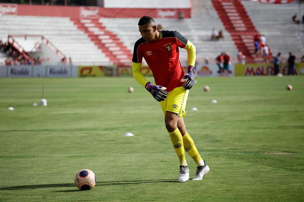 Mailson retornou ao time no primeiro jogo de 2020, pelo Estadual, contra o Náutico, nos Aflitos. Ali, o técnico Guto Ferreira estabeleceu um rodízio entre ele e Luan Polli, com o prata da casa atuando no Pernambucano e Polli no Nordestão. Com a mudança de comando em meados de fevereiro, Daniel Paulista acabou com o revezamento e deu sequência a Polli na meta.