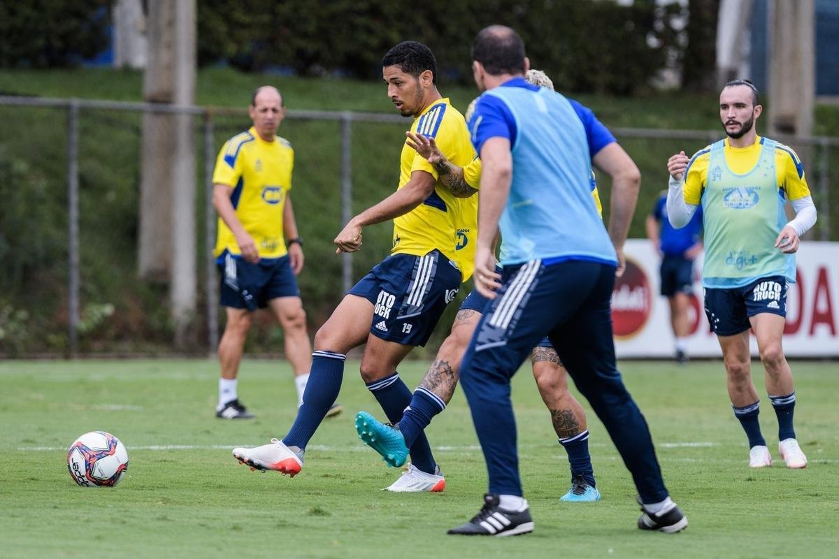 Fotos do treino do Cruzeiro deste domingo (31/10) na Toca II