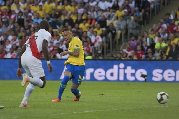 Fotos da decisão da Copa América entre Brasil e Peru, no Maracanã