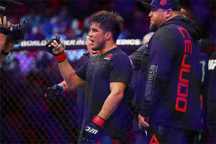 Ex-campeão do UFC rebate Ferguson por críticas a Khabib: 'Não tem