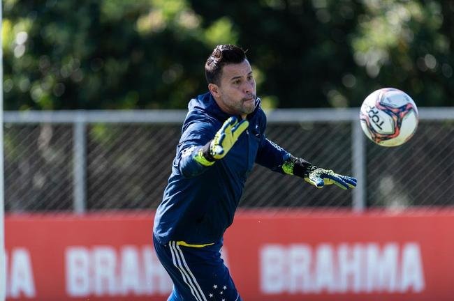 Cruzeiro encerrou a prepara��o para a �ltima rodada do Campeonato Mineiro; Raposa precisa vencer