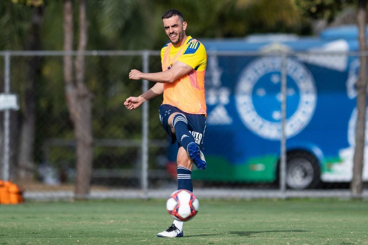 Fotos do treino do Cruzeiro desta segunda-feira (9/8)