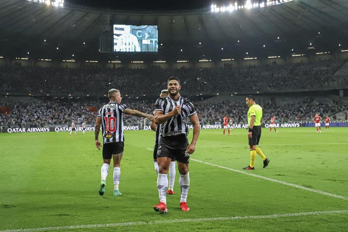 Pintura no Mineiro: Hulk comemora golao na vitria sobre o River Plate na Libertadores