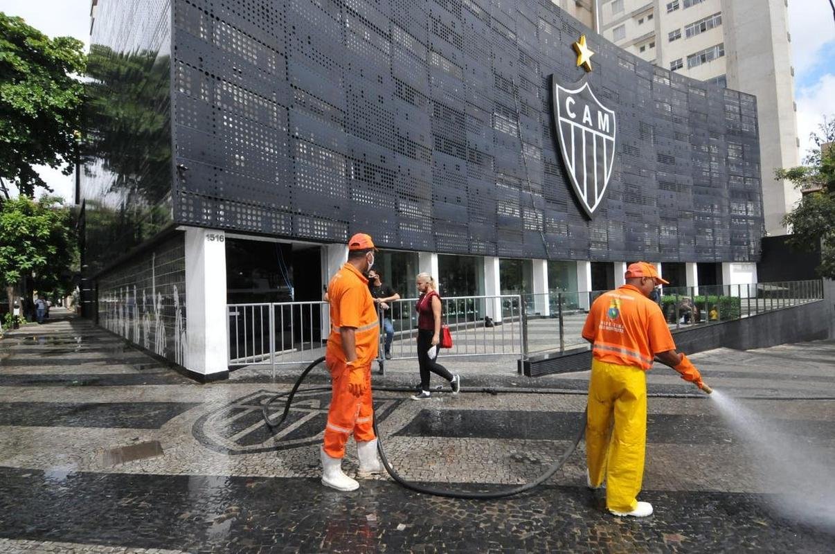 Fotos de Belo Horizonte nesta sexta-feira (03/12), aps a comemorao do bicampeonato brasileiro do Atltico.