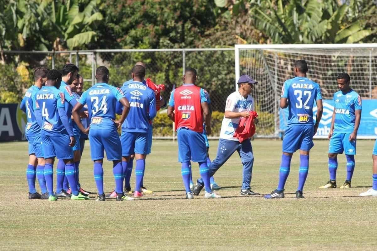 Imagens do treino do Cruzeiro nesta tera-feira (11 de julho) na Toca da Raposa II