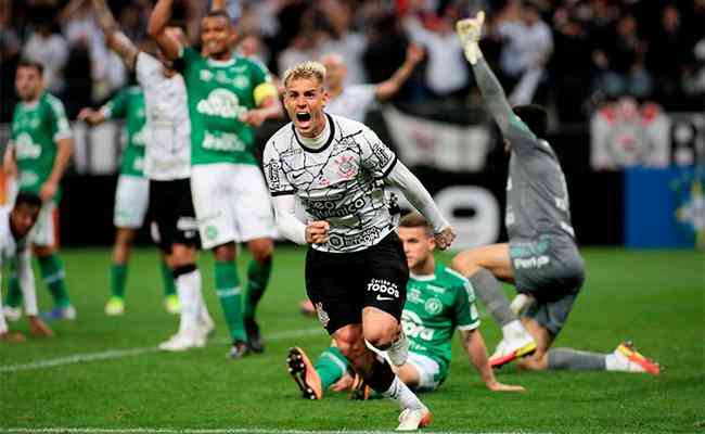 Rger Guedes marcou para o Corinthians no ltimo lance do jogo