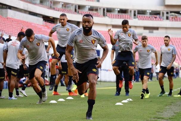 Partida entre Sport e Vitria, na Arena de Pernambuco, pela Copa do Nordeste