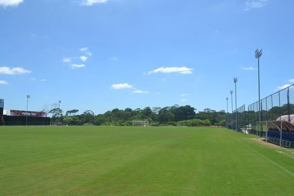 CT tem quatro minicampos e dois campos oficiais e j se trabalha na construo de mais dois campos