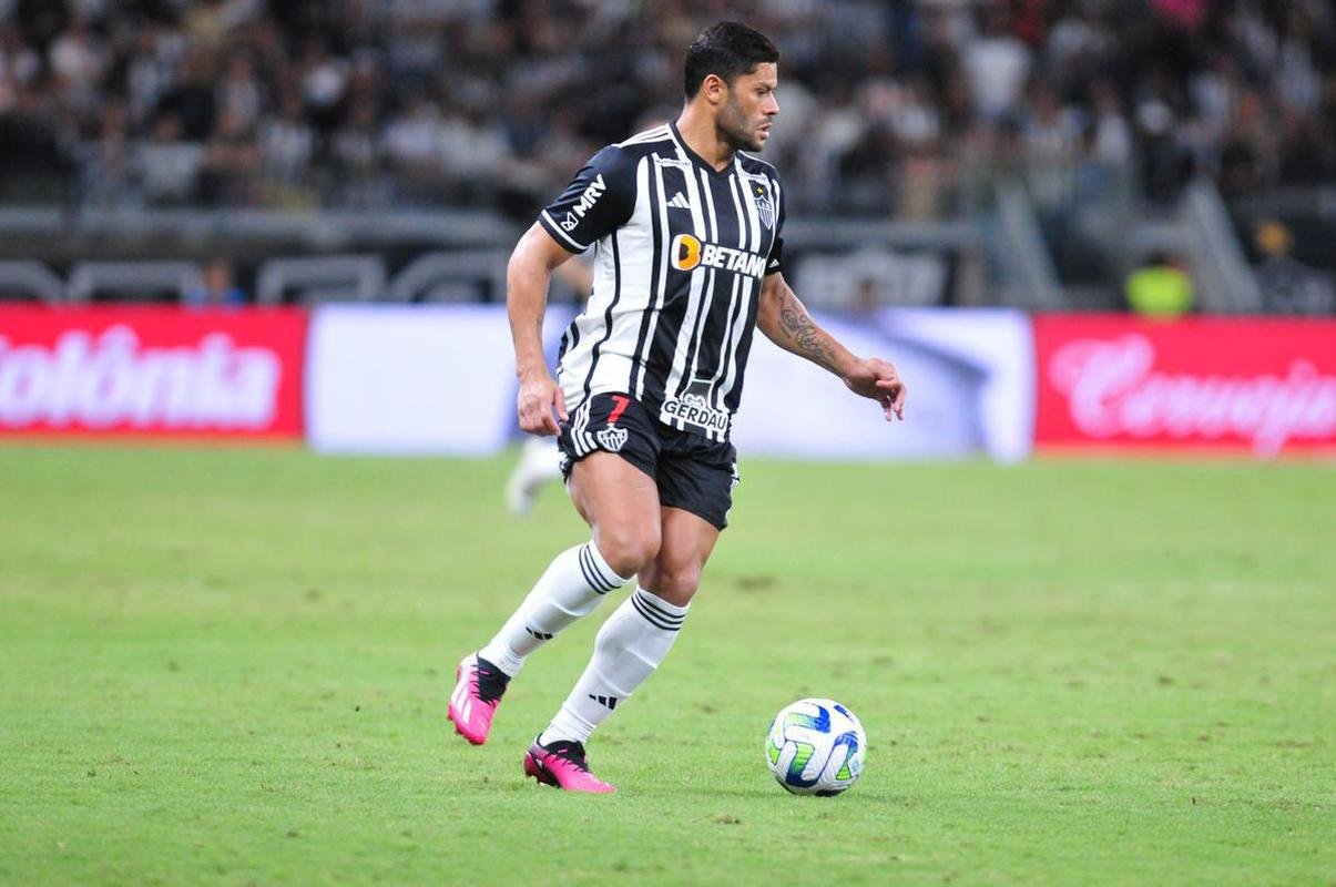 Atltico e Brasil de Pelotas-RS se enfrentaram nesta quarta-feira (12/4), no Mineiro, pela ida da terceira fase da Copa do Brasil