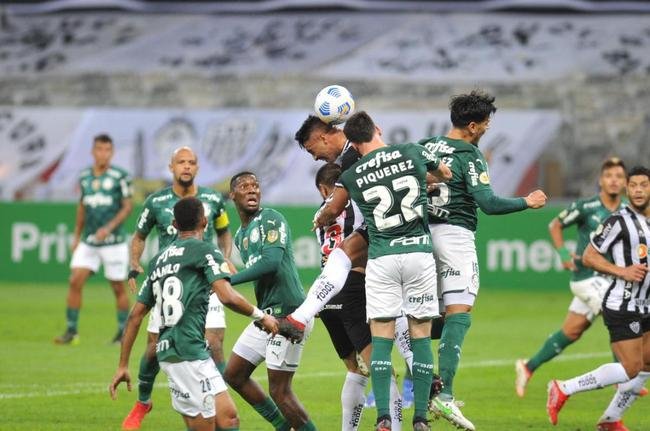 Fotos do duelo vlido pela 16 rodada da Srie A do Campeonato Brasileiro, no Mineiro, em Belo Horizonte